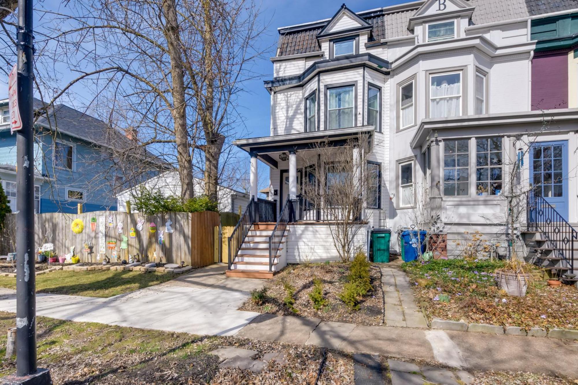 Historic Buffalo Row House Near Delaware Park Eksteriør bilde